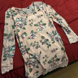 Pink short sleeve shirt